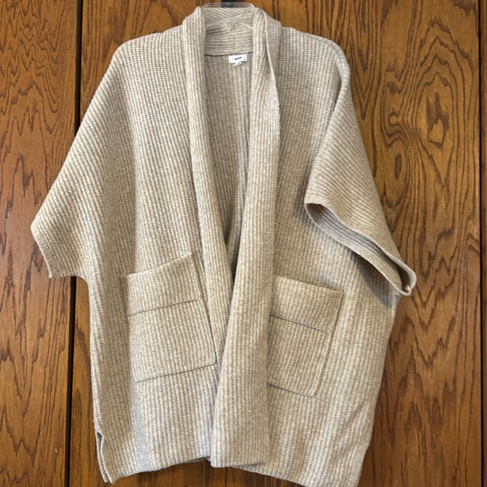 Aerie Wrap